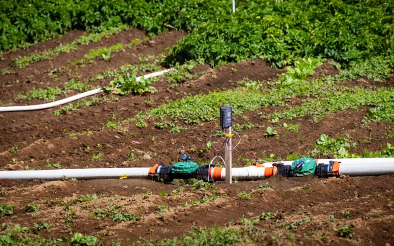 SISTEMAS DE RIEGO AGRÍCOLA