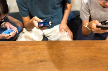 Celulares fuera del aula