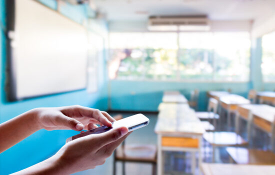 prohibición del uso de los celulares