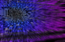 BECAS GRATUITAS DE PROGRAMACIÓN DIRIGIDAS A MUJERES