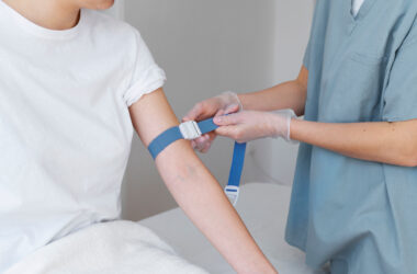 Cuando encontrar una vena se vuelve un problema