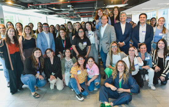 Escuela Mujer Sustentable STEM