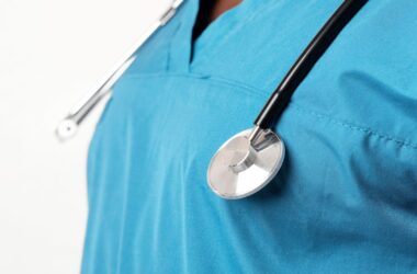 TOUR INNOVACION - Cómo debería evolucionar el uniforme clínico en la próxima década