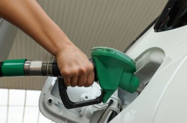 ALZA EN LOS COMBUSTIBLES