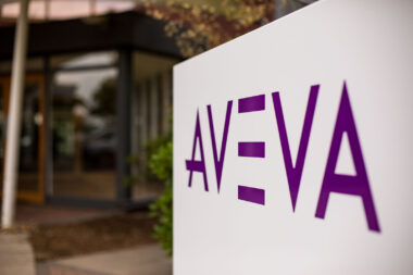 AVEVA y Amazon Web Services anuncian colaboración estratégica
