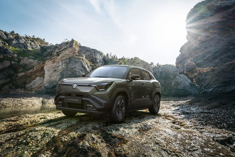 Suzuki-eVITARA