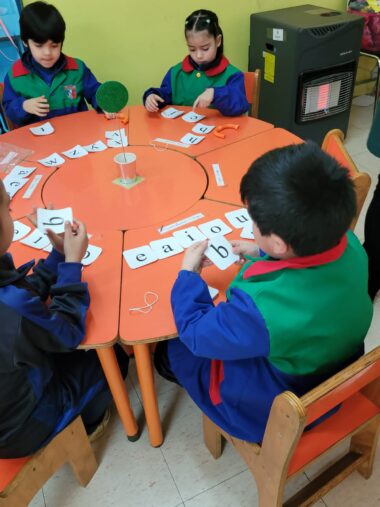 Lanzan Manual de Buenas Prácticas para fortalecer habilidades de escolares en Matemáticas y Lectoescritura de primer ciclo básico