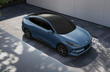 MG Motor lanza tres nuevos vehículos eléctricos