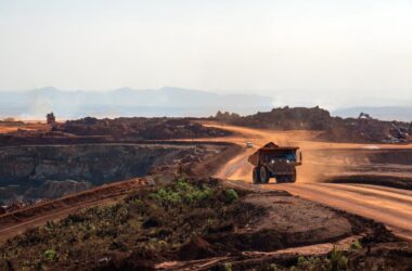 Seguros en la cadena minera
