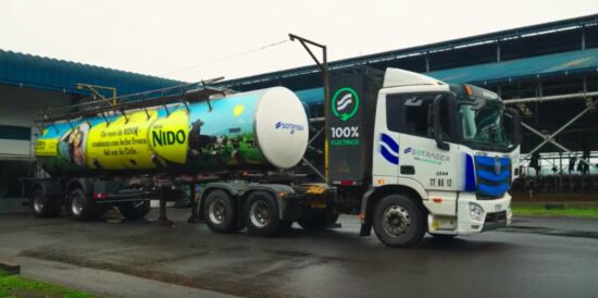 toneladas de leche al año se transportan con electricidad generada a partir de biogas