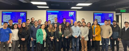 CNP y Centro de Innovacion UC capacitaron a startups de la mineria