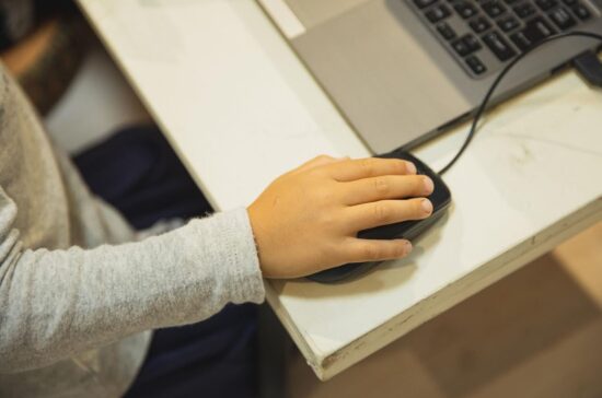 Estudiantes de Magallanes accederán a internet de alta velocidad 