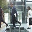 Las principales economías de América reducen la jornada laboral