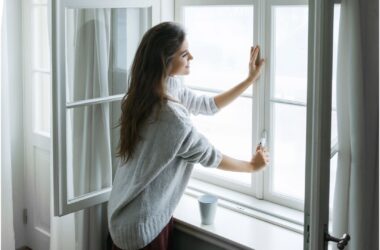 los peligros de la humedad y cómo ventilar y temperar los hogares
