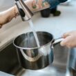 tomar agua de la llave