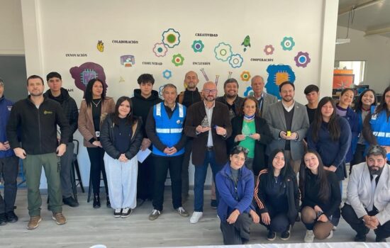 Mas de 800 estudiantes de Tiltil contarán con un Bosque Escuela