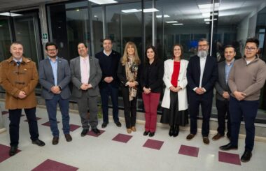 Ministra Ximena Rincón visitó el Centro de Energía UCSC