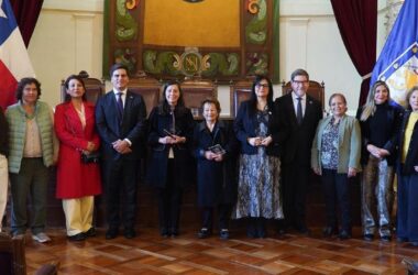 Premio Karen Poniachik 2026