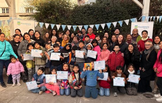 Programa Leer es Poderoso por Adultos Mayores