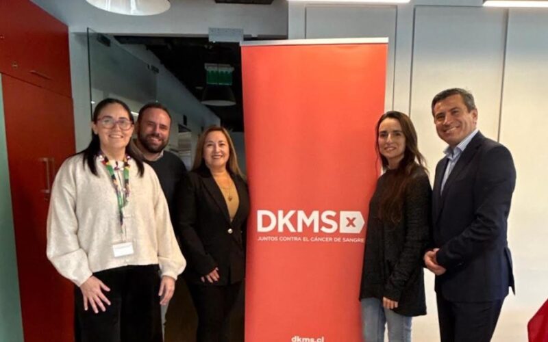 Turbus y DKMS renuevan alianza en apoyo a pacientes con cáncer de sangre