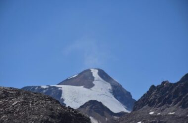 UOH colaborará con Sernageomin en la cartografía de los peligros volcánicos de la zona central de Chile