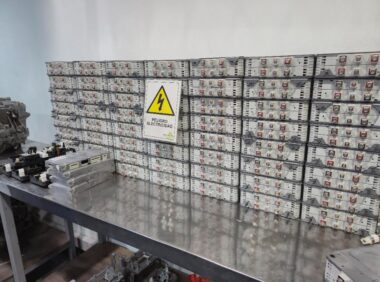 CP CircularTec y Duoc UC concretan exitoso traslado interregional de baterías de vehículos eléctricos en desuso