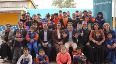 Lundin Mining presenta su programa educativo ARA