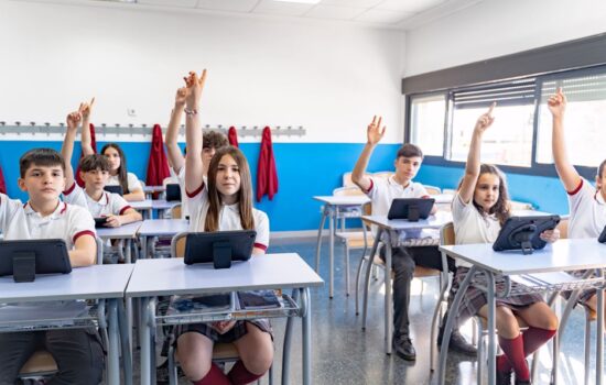 EduInclusiva PUCV impulsa Escuela de Liderazgo para fortalecer participación estudiantil en SLEP Costa Central