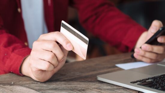 Límites de depósito para controlar el gasto