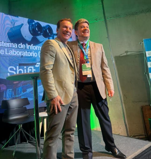 Shift y Rayen Salud firman alianza